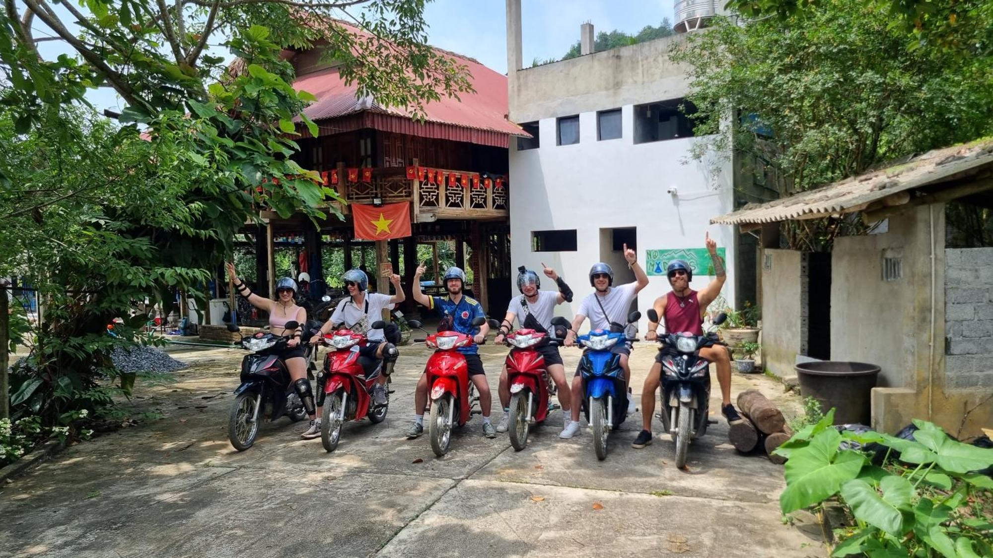 Hostel Nomadders Ha Giang Exteriér fotografie
